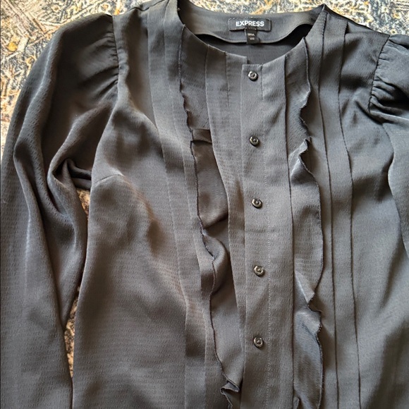 Express Black Button-Up Ruffle Top - Picture 4 of 5